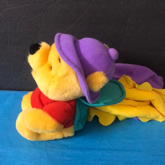 Mattel 1997 WINNIE THE POOH BEAR In Hunny Pot - Picture 2 of 5